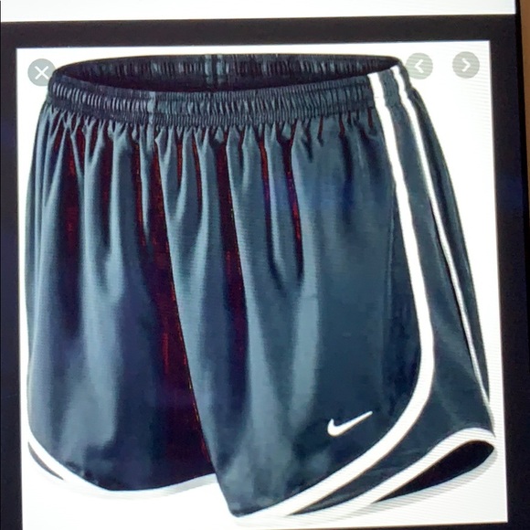 NWOT Nike Dri-Fit Shorts - Picture 3 of 5